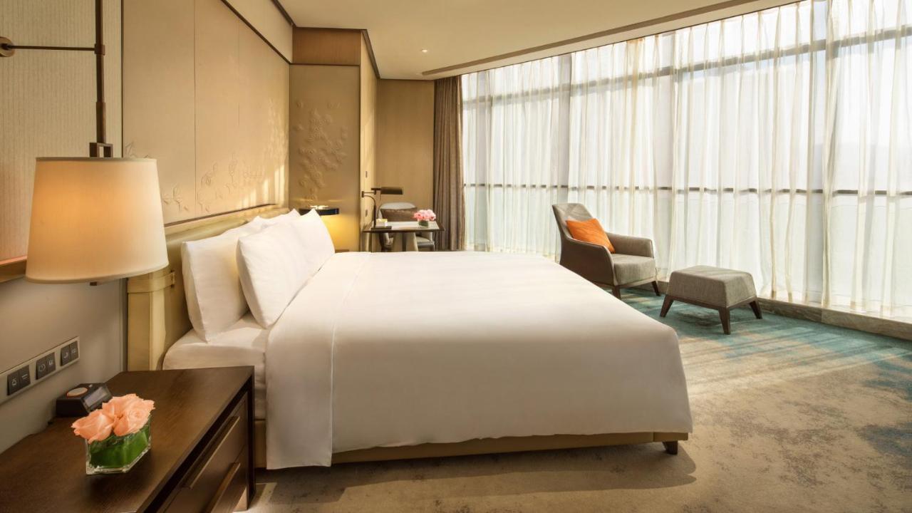Hotel Crowne Plaza Xiangxi Fenghuang Zewnętrze zdjęcie